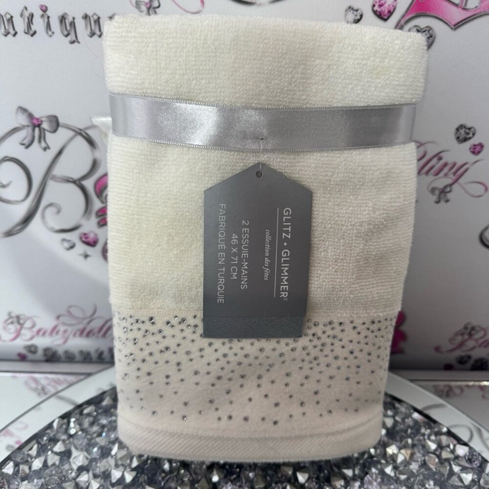 Glitz + glimmer towels crystal Elegant White set 2 Silver Accents bling diamonds - Picture 6 of 6